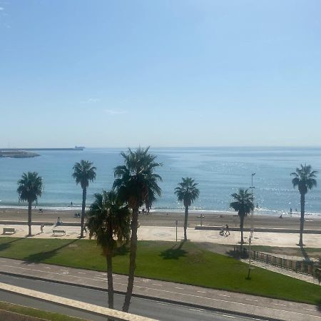 Moderno Y Completo Apartamento Frente Al Mar Málaga Esterno foto